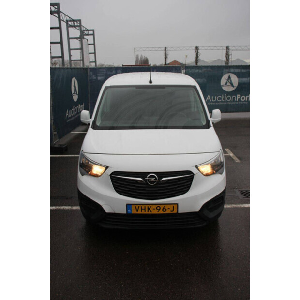 2020 Opel COMBO-46172041