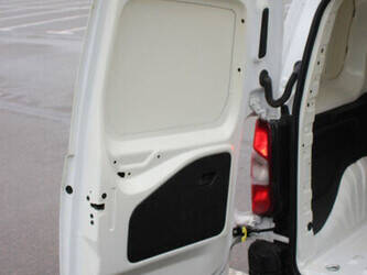 2020-opel-combo-1435380-46172049