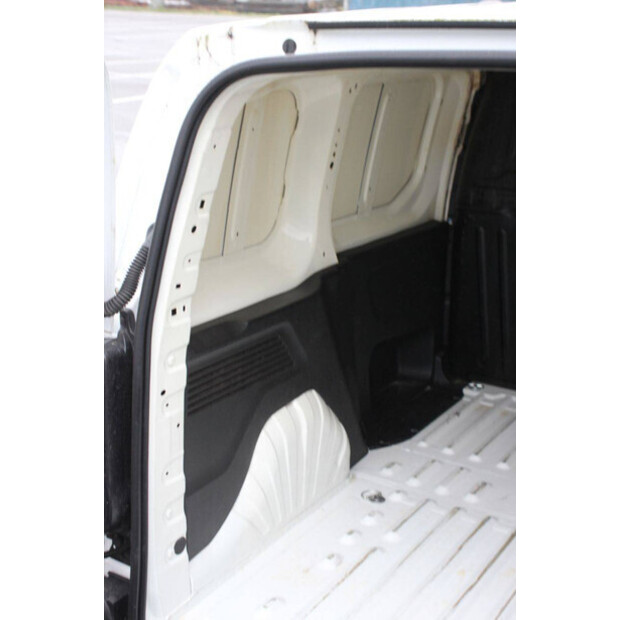 2020 Opel COMBO-46172052