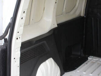 2020-opel-combo-1435380-46172052