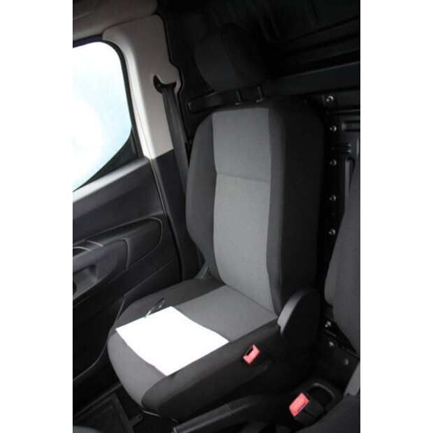 2020 Opel COMBO-46172070