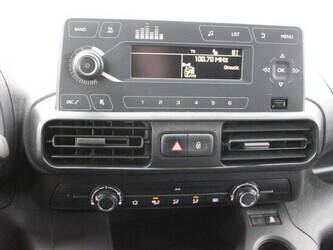 2020-opel-combo-1435380-46172073