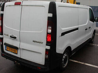 2018-renault-trafic-1435381-46172080