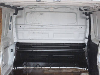 2018-renault-trafic-1435381-46172098