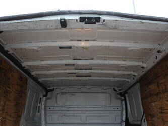 2018-renault-trafic-1435381-46172104