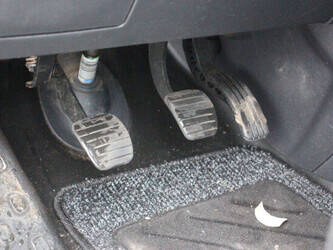 2018-renault-trafic-1435381-46172111