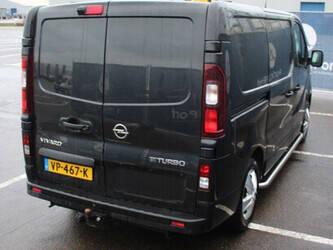 2015-opel-vivaro-1435382-46172124