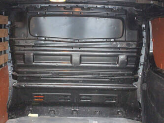 2015-opel-vivaro-1435382-46172143