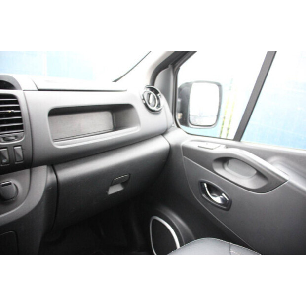 2015 Opel Vivaro-46172164