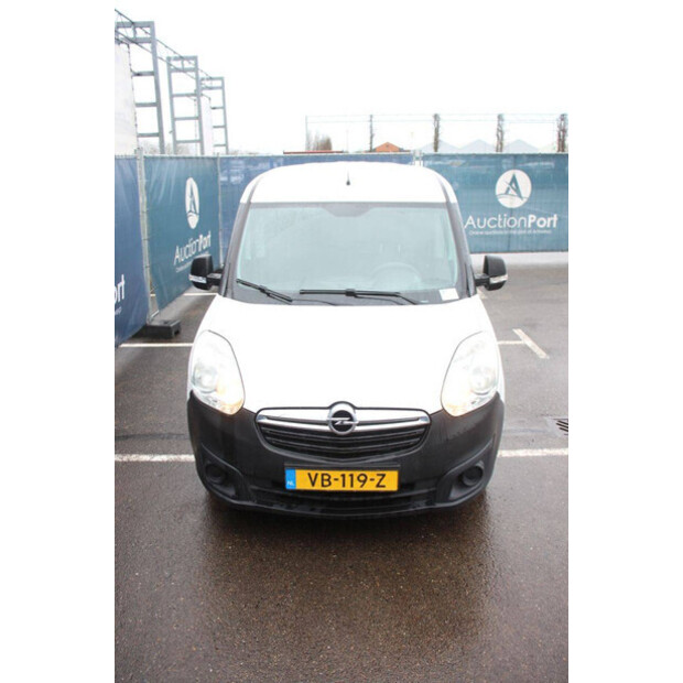 2013 Opel COMBO-46172171