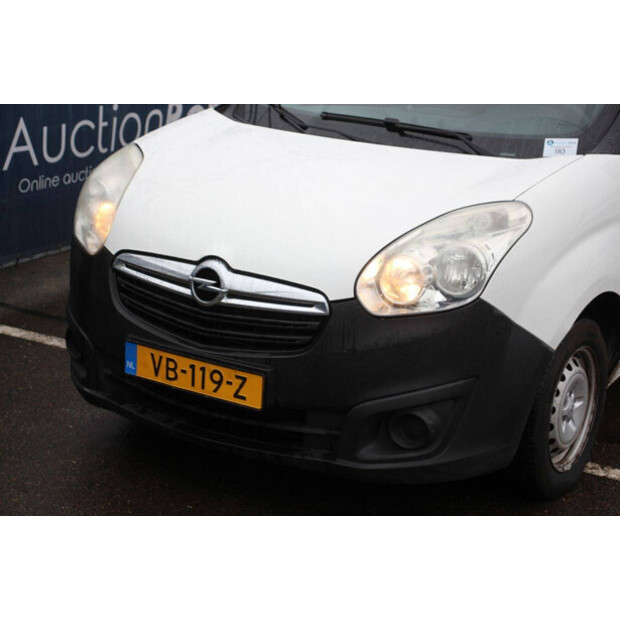 2013 Opel COMBO-46172173