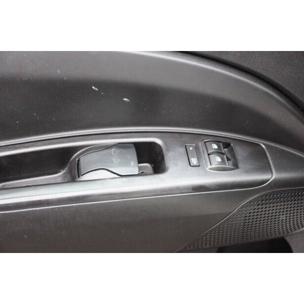 2013 Opel COMBO-46172198