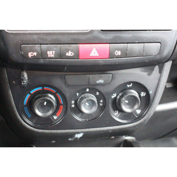 2013 Opel COMBO-46172208