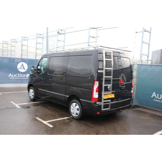 2017 NISSAN NV400-46172257