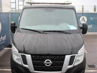 2017-nissan-nv400-1435385-46172261