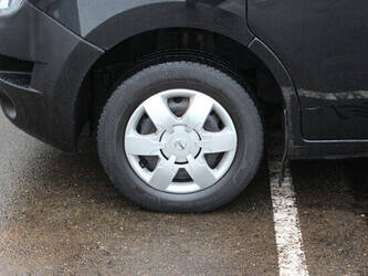 2017-nissan-nv400-1435385-46172266