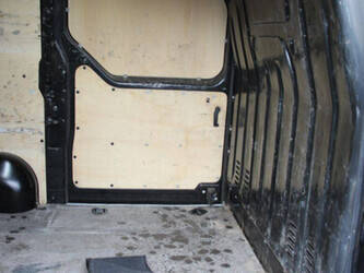 2017-nissan-nv400-1435385-46172276