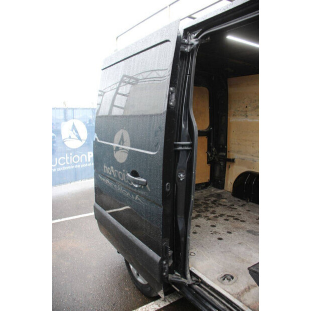 2017 NISSAN NV400-46172277