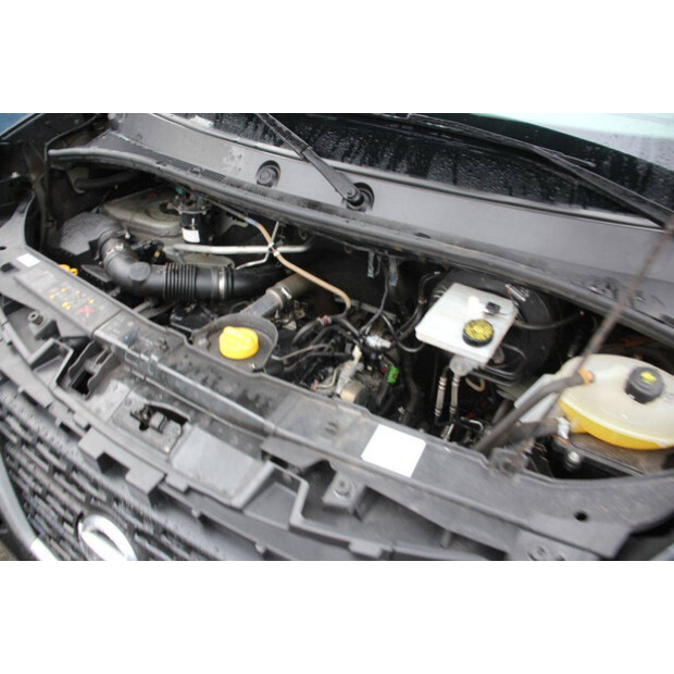 2017 NISSAN NV400-46172281