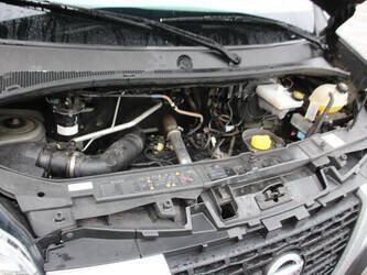 2017-nissan-nv400-1435385-46172282