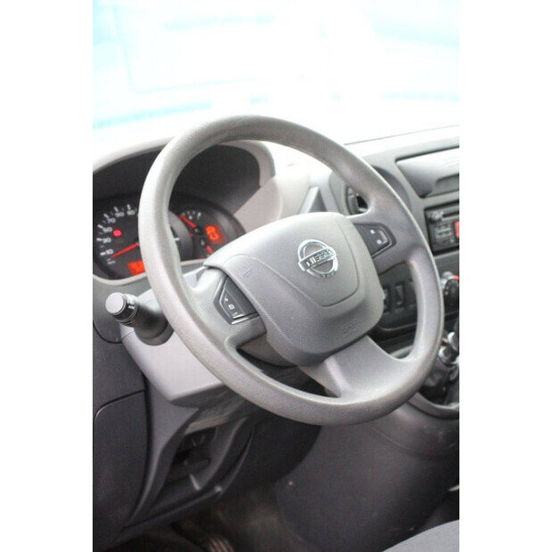 2017 NISSAN NV400-46172287