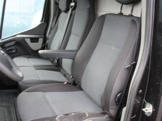 2017-nissan-nv400-1435385-46172289