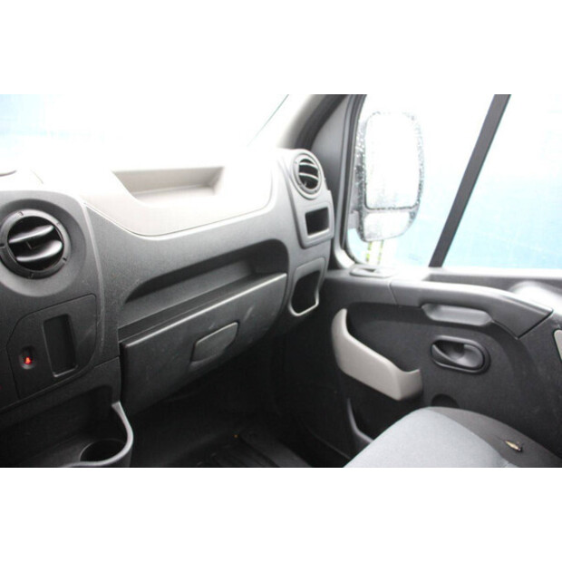 2017 NISSAN NV400-46172297