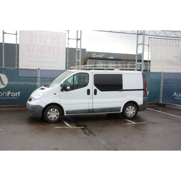 2011 Opel Vivaro 2.5 CDTI-46172298