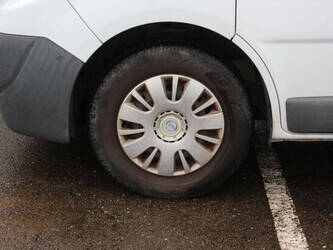 2011-opel-vivaro-2-5-cdti-1435386-46172309