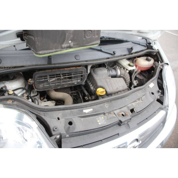 2011 Opel Vivaro 2.5 CDTI-46172327