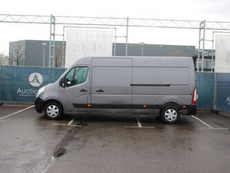 2018-renault-master-1435387-46172347