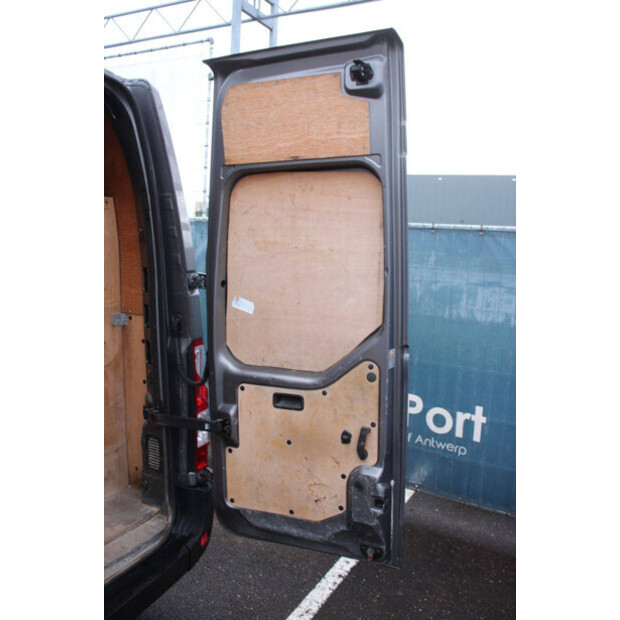 2018 Renault Master-46172367