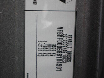 2018-renault-master-1435387-46172372