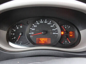 2018-renault-master-1435387-46172385