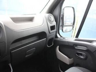 2018-renault-master-1435387-46172387