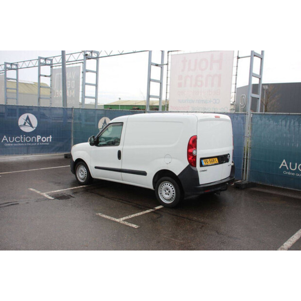 2014 Opel COMBO-46172394