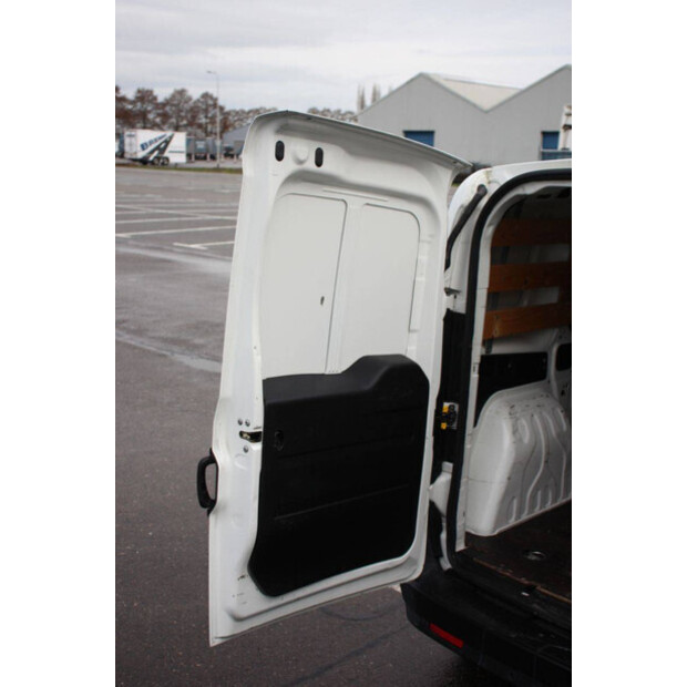 2014 Opel COMBO-46172410