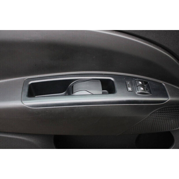 2014 Opel COMBO-46172419