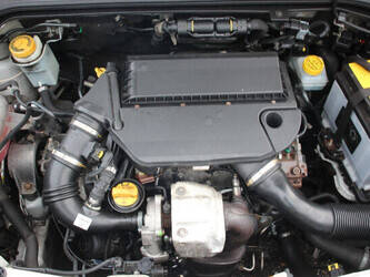 2014-opel-combo-1435388-46172435