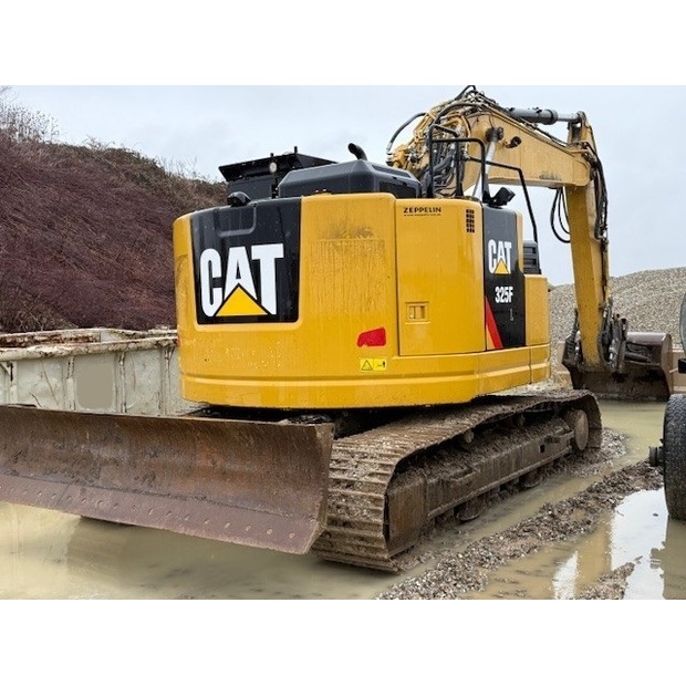 2020 كاتربيلر 325FLCR-46179530