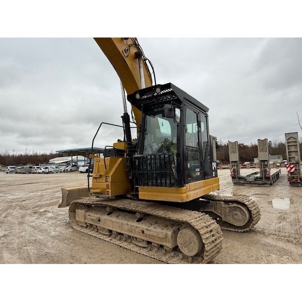 2020 كاتربيلر 325FLCR-46179531