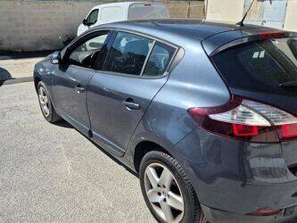 2015-renault-megane-1435523-46186419