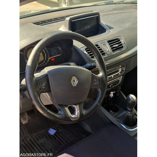 2015 Renault Megane-46186425