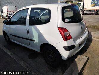 2009-renault-twingo-1435529-46186559