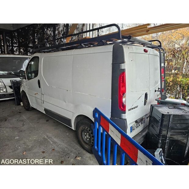 2010 رينو Trafic-46186609