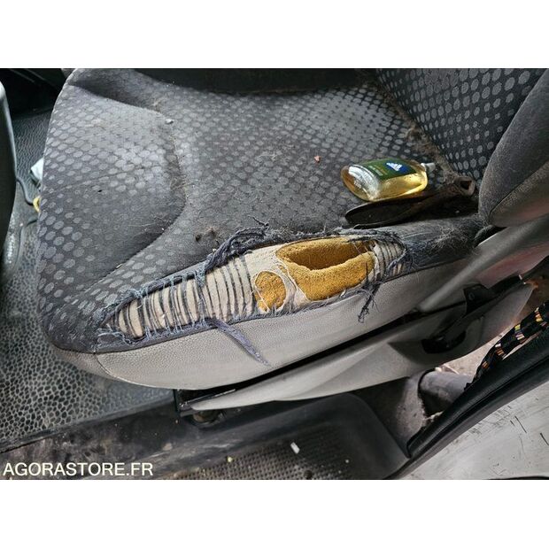 2010 رينو Trafic-46186612