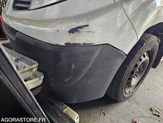 2010-renault-trafic-1435532-46186620