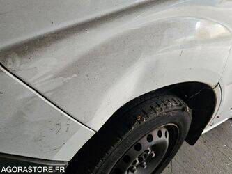 2010-renault-trafic-1435532-46186621