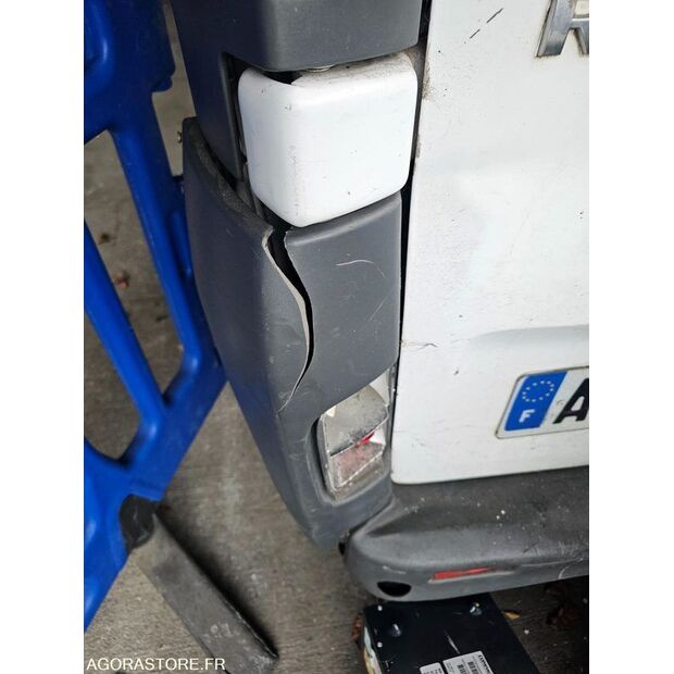 2010 رينو Trafic-46186629