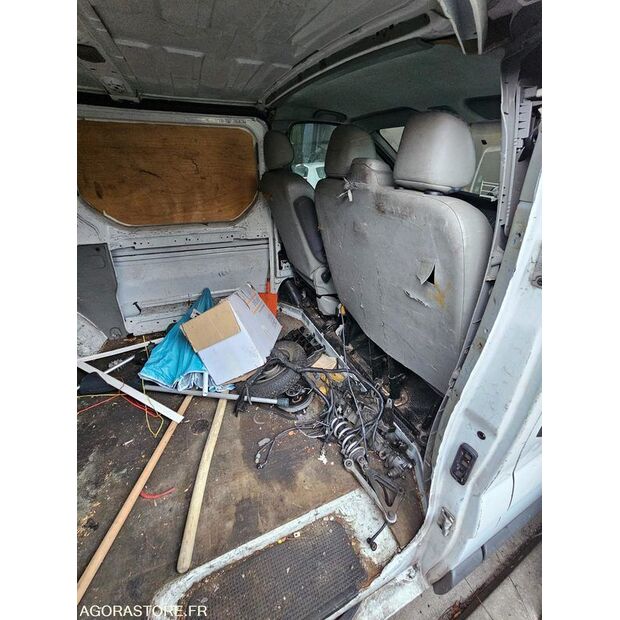 2010 رينو Trafic-46186643